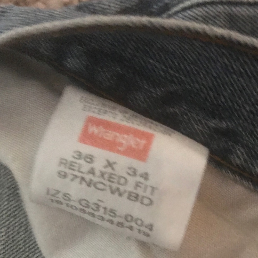 Men Wrangler jeans - Picture 3 of 5